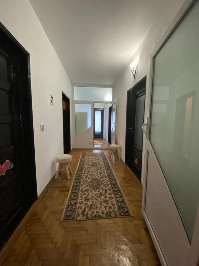 فيلا Casa Jeni Humulesti المظهر الخارجي الصورة