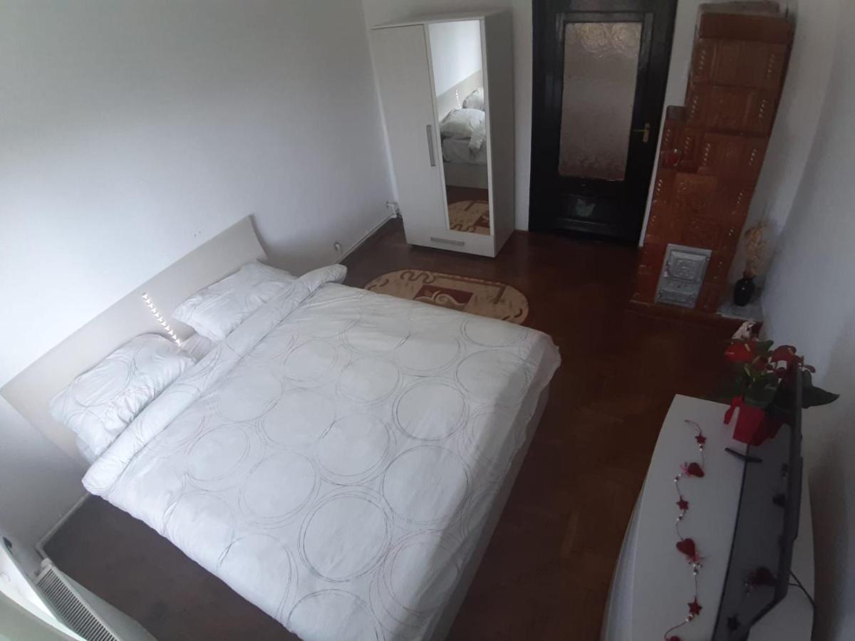 فيلا Casa Jeni Humulesti المظهر الخارجي الصورة